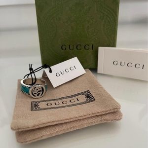 Gucci Sterling Silver and Enamel Interlocking G Ring